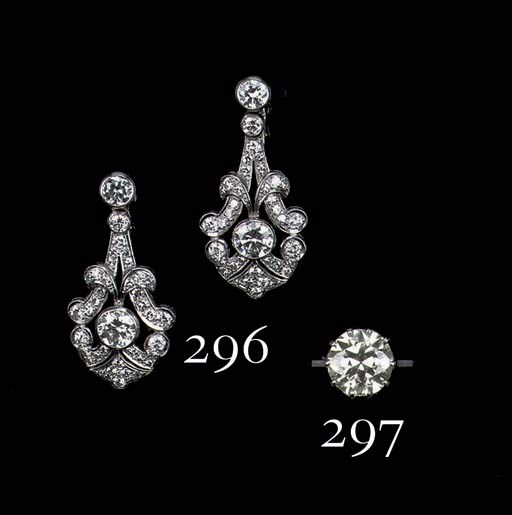 A DIAMOND SOLITAIRE RING