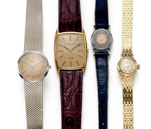 A GROUP OF GOLD WRISTWATCHES