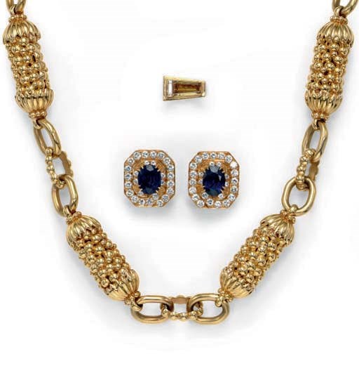 A GROUP OF DIAMOND, COLORED DIAMOND, SAPPHIRE AND GOLD JEWELRY