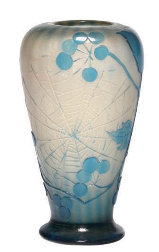 A FRENCH CAMEO GLASS VASE,
