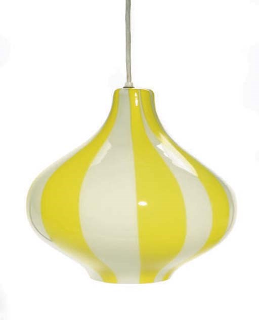 AN ITALIAN YELLOW AND WHITE STRIPED BLOWN GLASS HANGING LAMP,