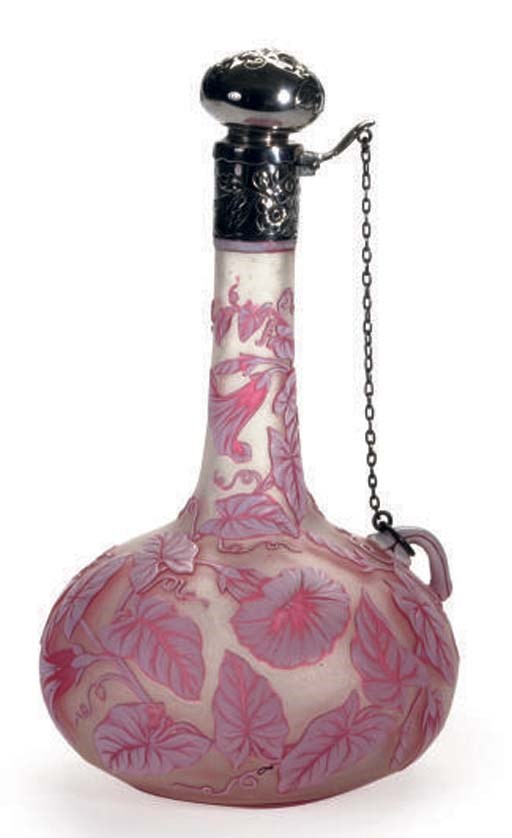 A SILVER-MOUNTED, DOUBLE OVERLAID AND ETCHED GLASS DECANTER,