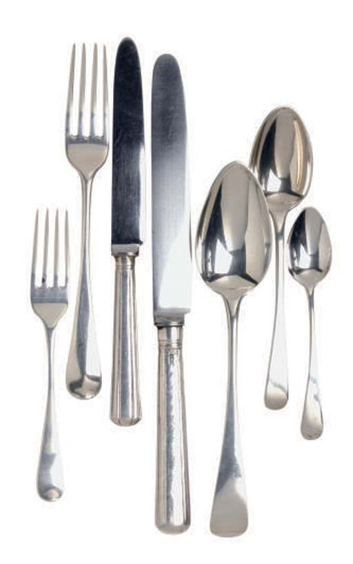 AN ASSEMBLED GEORGE III SILVER PART FLATWARE SERVICE,