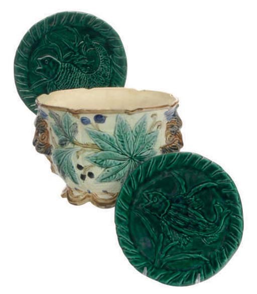 A FIVE MAJOLICA WARES,ENTAL TABLE ARTICLES,