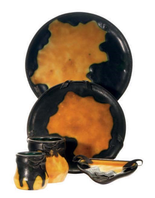 A GROUP OF FRENCH BRASS MOUNTED GLAZED EARTHENWWARE TABLE ARTICLES,