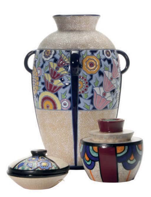 TWO CONTINENTAL CERAMIC VASES AND A BOX AND COVER,
