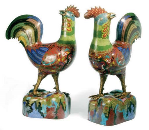A PAIR OF LARGE CHINESE CLOISONNÉ ROOSTERS,