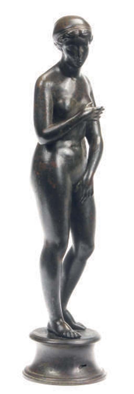 A ROMAN STYLE BRONZE VENUS,