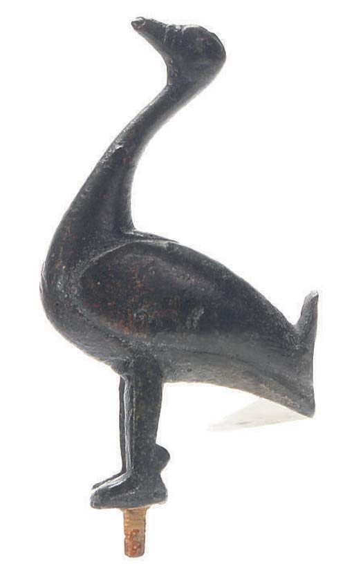 A BRONZE GOOSE-FORM FINIAL,