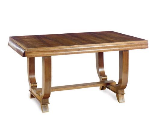 AN ART DECO WALNUT EXTENSION DINING TABLE,