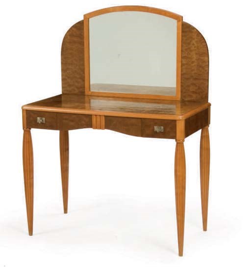 AN ART DECO WALNUT MIRRORED DRESSING TABLE,
