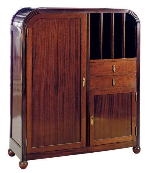 AN ART DECO MAHOGANY LIBRARY CABINET,