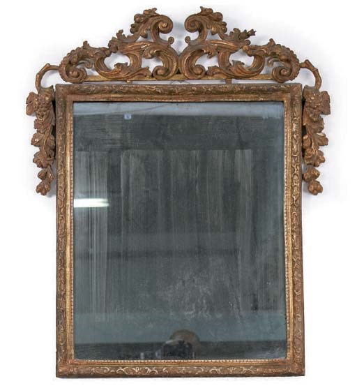 A FRENCH GILTWOOD MIRROR,