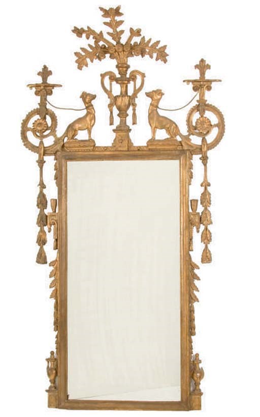 AN ITALIAN GILTWOOD MIRROR,