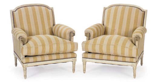 A PAIR OF FRENCH GREY PAINTED BERGERES,