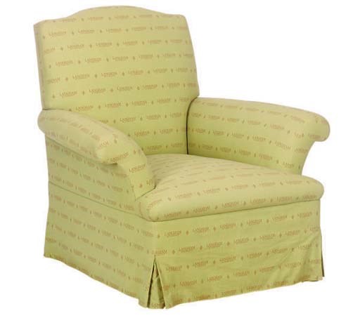 A CONTEMPORARY UPHOLSTERED CLUB CHAIR,