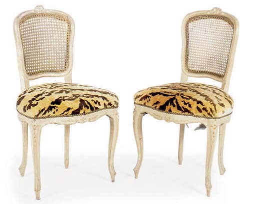 A PAIR OF LOUIS XV GREY-PAINTED CHAISES,