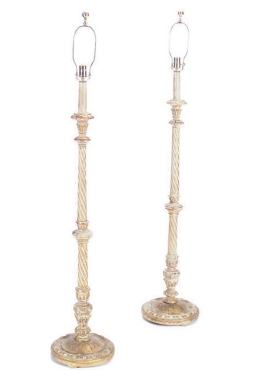 A PAIR OF GILTWOOD AND PAINTED FLOOR LAMPS,