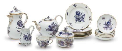 A MEISSEN PORCELAIN PART TEA AND COFFEE SERVICE