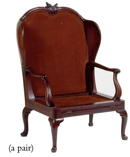 A NEAR PAIR OF NORTH EUROPEAN MAHOGANY METAMORPHIC CHAISE LONGUES