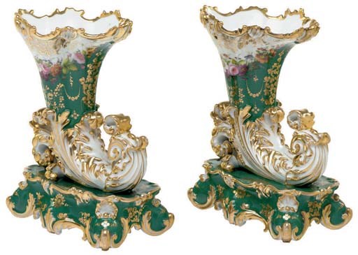 A PAIR OF JACOB PETIT STYLE PORCELAIN GREEN-GROUND VASES ON FIXED STANDS
