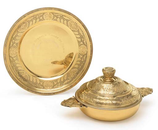 A FRENCH SILVER-GILT ECUELLE AND STAND OF HORSE RACING INTEREST