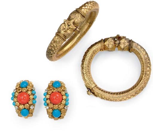A GROUP OF SIMULATED AND MULTI-GEM JEWELRY