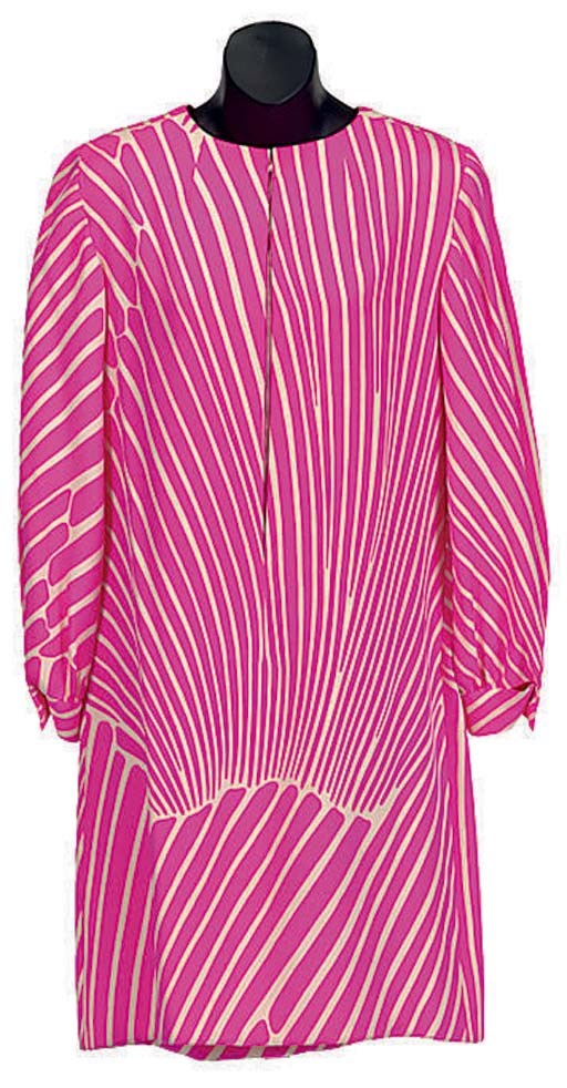 A CHRISTIAN DIOR HOT PINK AND WHITE SILK SHIFT DRESS