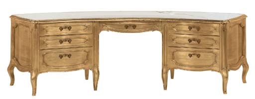 A LOUIS XV STYLE GILTWOOD DRESSING-TABLE