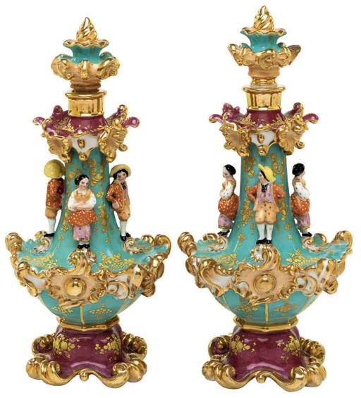 A PAIR OF JACOB PETIT PORCELAIN TURQUOISE AND PURPLE GROUND SCENT-BOTTLES AND STOPPERS
