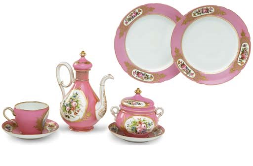 AN ASSEMBLED SEVRES STYLE PORCELAIN PINK-GROUND PART COFFEE-SERVICE AND TWO CHARGERS