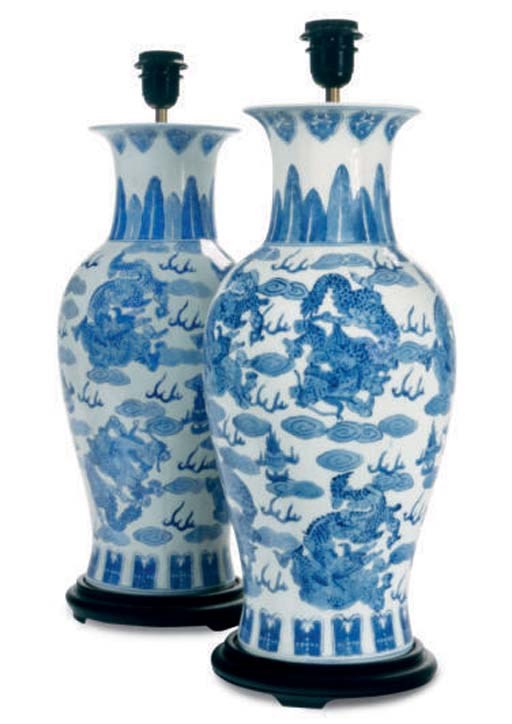 A PAIR OF CHINESE BLUE AND WHITE BALUSTER VASES MOUNTED AS LAMPS,