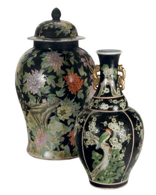 A PAIR OF CHINESE FAMILLE NOIR BALUSTER JARS AND COVERS,