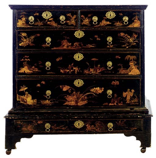 A PARCEL-GILT BLACK JAPANNED CHEST OF DRAWERS,