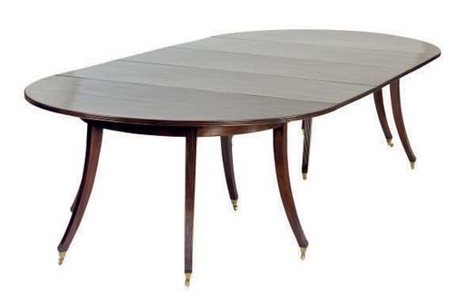 A MAHOGANY DOUBLE PEDESTAL DINING TABLE,