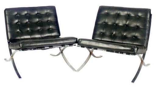 A PAIR OF CHROME AND BLACK LEATHER CHAIRS,