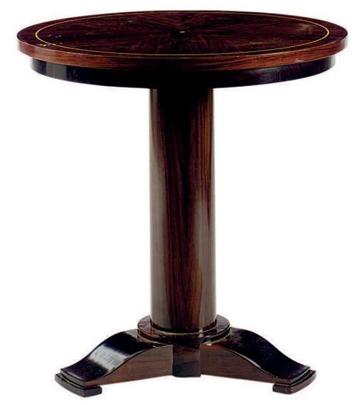 A MAHOGNAY INLAID SMALL CENTER TABLE,