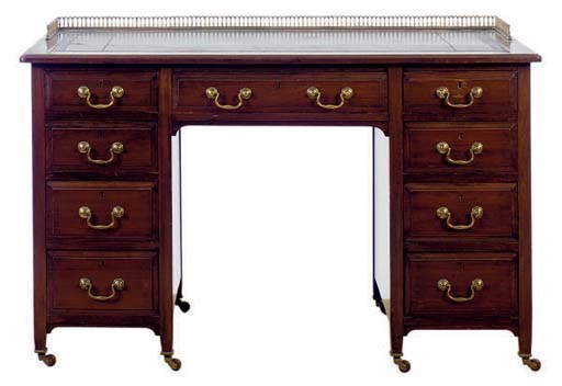 A LATE VICTORIAN MAHOGANY PEDESTAL DESK,