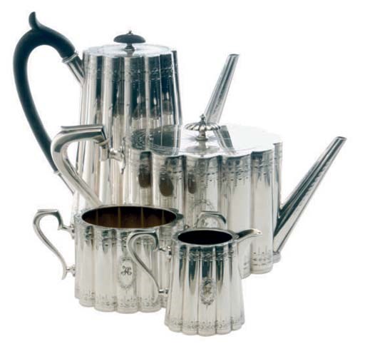 A GROUP OF SILVER TABLE WARES,