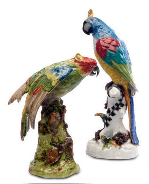 TWO CONTINENTAL PORCELAIN MODELS OF PARROTS,