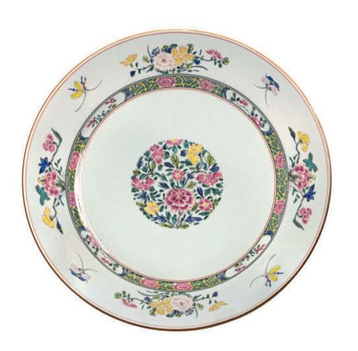 A FRENCH PORCELAIN PART DINNER SERVICE,