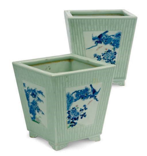 A PAIR OF CHINESE CELADON AND BLUE AND WHITE FLOWER POTS,