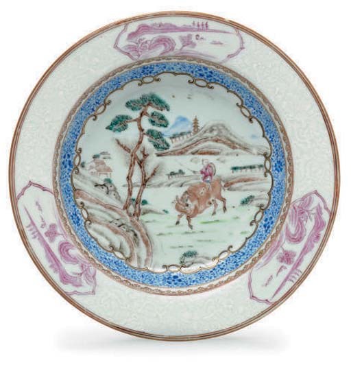 A CHINESE EXPORT FAMILLE ROSE MEISSEN STYLE SOUP PLATE,