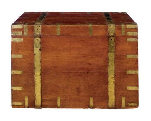 AN ENGLISH BRASS BOUND MAHOGANY CAMPAIGN CHEST,