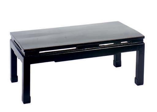 A CHINESE PARCEL-GILT EBONISED LOW TABLE,
