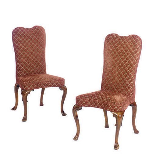 A PAIR OF GEORGE I WALNUT UPHOLSTERED SIDE CHAIRS,