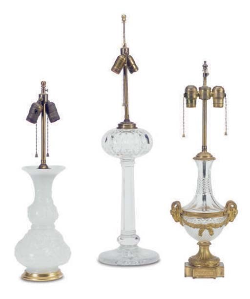 A GROUP OF THREE TABLE LAMPS,