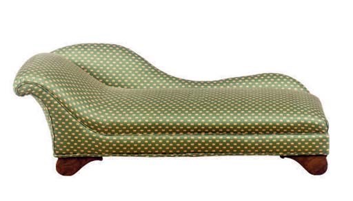 AN UPHOLSTERED MAHOGANY DIMINUTIVE RECAMIER,