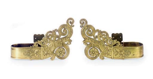 A SET OF FOUR FRENCH GILT BRONZE CURTAIN TIES,