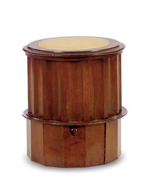 A MAHOGANY FLUTED COMMODE STEP,